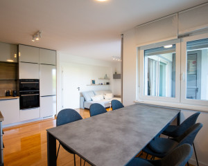 Chorvátsko - Luxusný Apartmán pri Mori so Záhradou a Garážou – Zadar, Diklo
