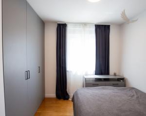 Chorvátsko - Luxusný Apartmán pri Mori so Záhradou a Garážou – Zadar, Diklo