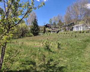 Váš vlastný kúsok pokoja nad Breznom: Pozemok v lokalite Kuľbová (355 m²)