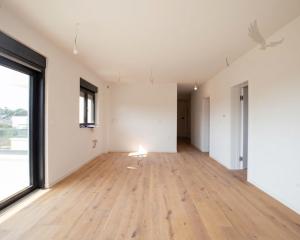 Novostavba apartmánu len 150m od mora, 77 m2, výhľad na more ,Chorvátsko- Privlaka