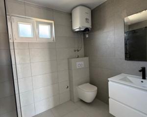 Chorvátsko - Apartmán 3x spálňa s garážou len 80m od mora
