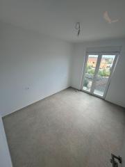 Apartmán so strešnou terasou len 100m od pieskovej pláže