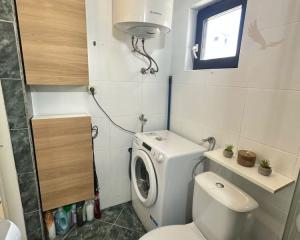 Chorvátsko- Apartmán so záhradou len 300m od mora