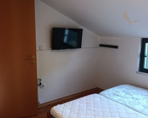Chorvátsko, Zaton - Na predaj zariadený apartmán s výhľadom na more!