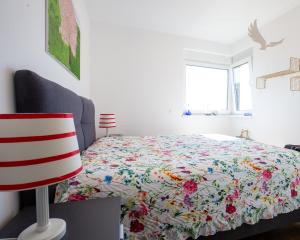 Chorvátsko - PENTHOUSE 72 m² S VEĽKOU STREŠNOU TERASOU A PANORAMATICKÝM VÝHĽADOM NA MORE