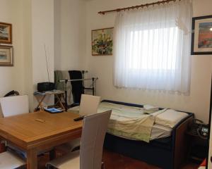 Chorvátsko- Apartmán so záhradou len 450m od mora