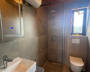 Chorvátsko - Apartmán 82m2  len 80m od pláže
