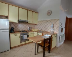 Chorvátsko - Dom iba 200m od mora s dvorom 300 m2