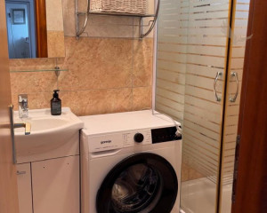 Chorvátsko, ostrov Vir - Na predaj útulný apartmán so záhradou!