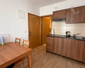 Chorvátsko, ostrov Vir - Na predaj zariadený apartmán s výhľadom na more!