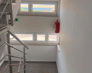 Chorvátsko, ostrov Vir - Na predaj 3 izbový apartmán s výhľadom na more!