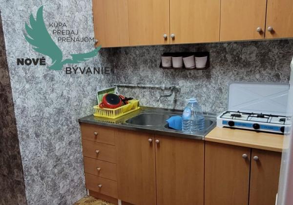 Na predaj dom 3x apartmán len 300m od mora ,Chorvátsko - Vir