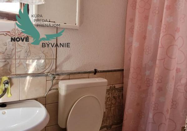 Na predaj dom 3x apartmán len 300m od mora ,Chorvátsko - Vir