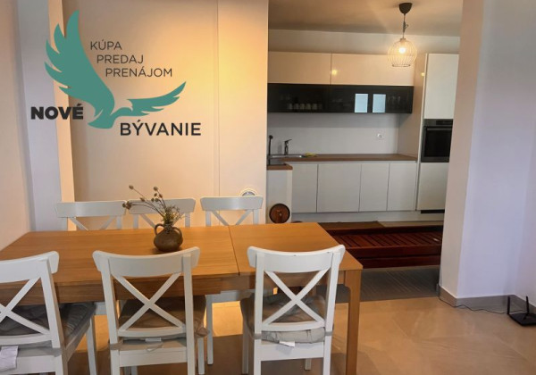 Dom 3x apartmán len 130m od mora s výhľadom na more v Chorvátsku  - Kruševo - Obrovac