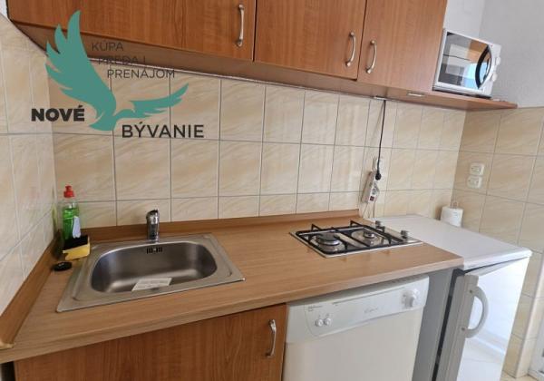 Na predaj dom 4x apartmán s výhľadom na more v Chorvátsku