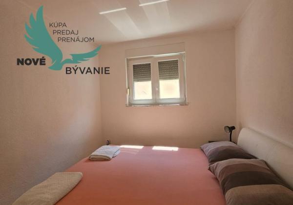 Na predaj dom 4x apartmán s výhľadom na more v Chorvátsku