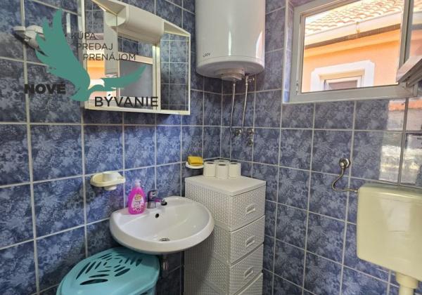 Na predaj dom 4x apartmán s výhľadom na more v Chorvátsku