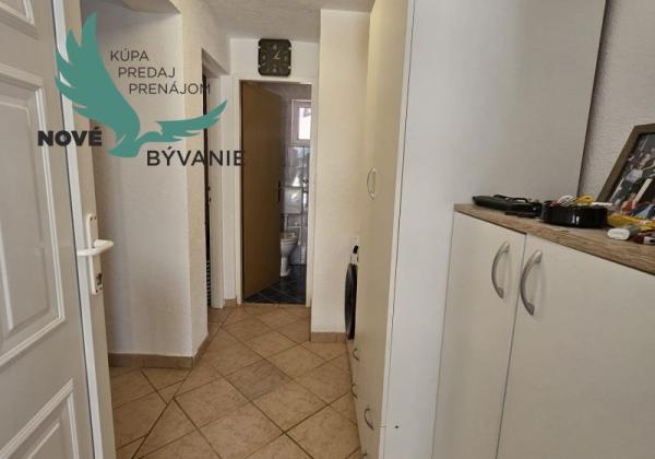 Na predaj dom 4x apartmán s výhľadom na more v Chorvátsku