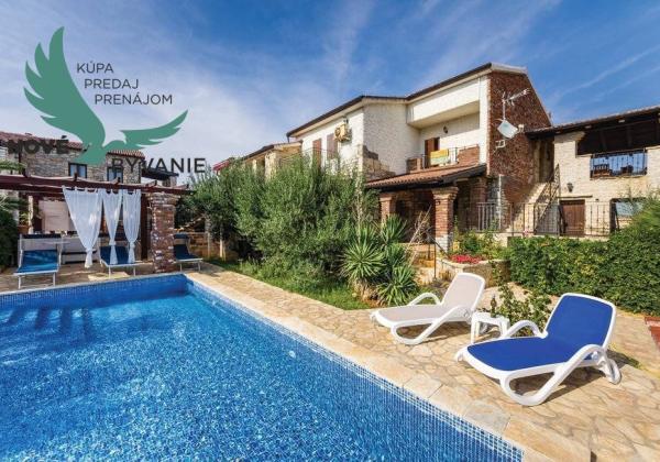 Exkluzívne na predaj vila s bazénom v Chorvátsku