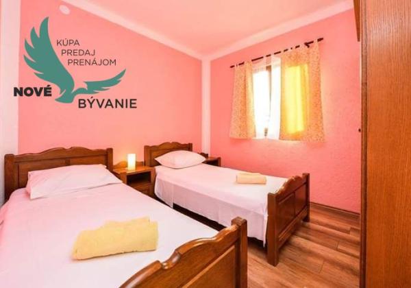 Exkluzívne na predaj vila s bazénom v Chorvátsku