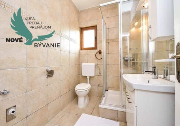 Exkluzívne na predaj vila s bazénom v Chorvátsku