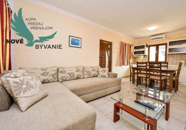 Exkluzívne na predaj vila s bazénom v Chorvátsku