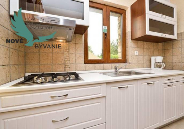 Exkluzívne na predaj vila s bazénom v Chorvátsku