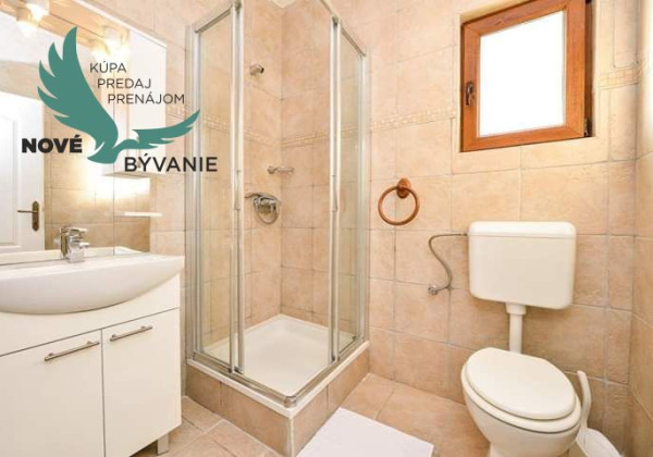 Exkluzívne na predaj vila s bazénom v Chorvátsku