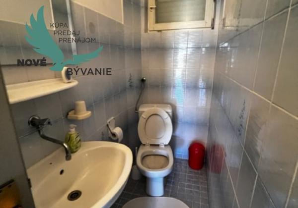 Na predaj dom s 3 apartmánmi len 250m od mora, Chorvátsko - Vir