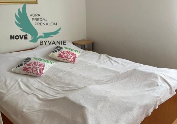 Dom vhodný ako investícia blízko mora s 3x apartmán v Chorvátsku - Vrsi