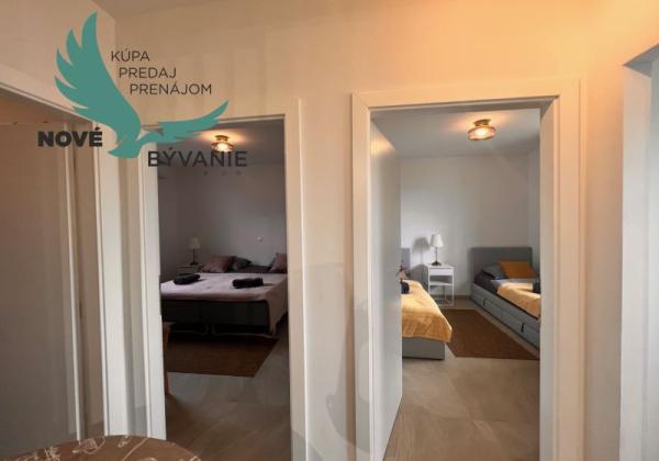 Na predaj dom prvý rad na mori s výhľadom na more v Chorvátsku