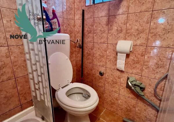 Predaj dom len 60m od mora s výhľadom na more v Chorvátsku