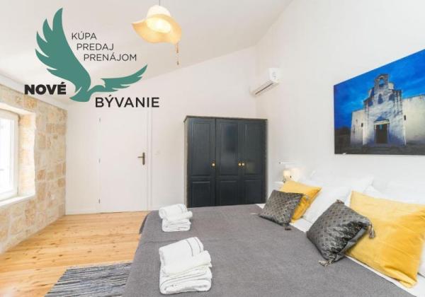 Luxusná novostavba vila s bazénom blízko mora v Chorvátsku v Zatone