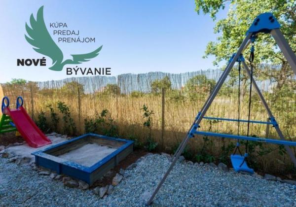 Luxusná novostavba vila s bazénom blízko mora v Chorvátsku v Zatone