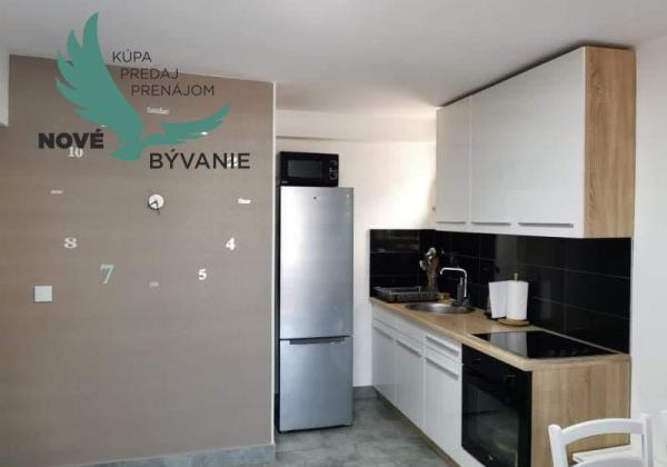 Dom 3x apartmán blízko mora v Chorvátsku, zabehnutý prenájom