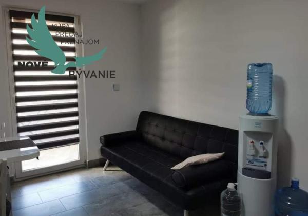 Dom 3x apartmán blízko mora v Chorvátsku, zabehnutý prenájom