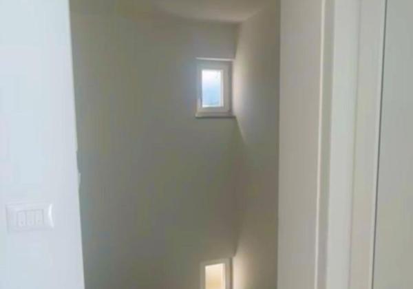 Na predaj vila s bazénom a výhľadom na more v Chorvátsku - Petrčane