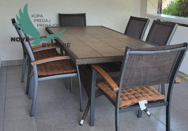 Dom s výhľadom na more, 2x apartmán, len 150m od mora , Chorvátsko