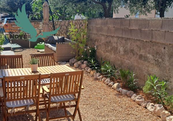 Predaj apartmán so záhradou, blízko pieskovej pláže, Chorvátsko - Pag