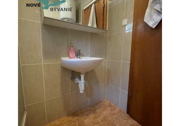 Predaj apartmán so záhradou, blízko pieskovej pláže, Chorvátsko - Pag