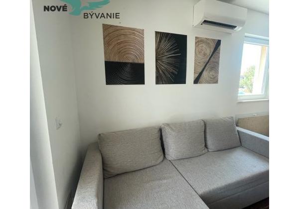 Predaj apartmán so záhradou, blízko pieskovej pláže, Chorvátsko - Pag