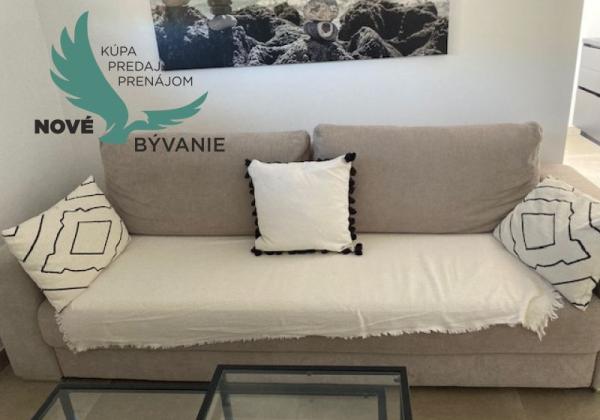 Chorvátsko - Apartmán so strešnou terasou