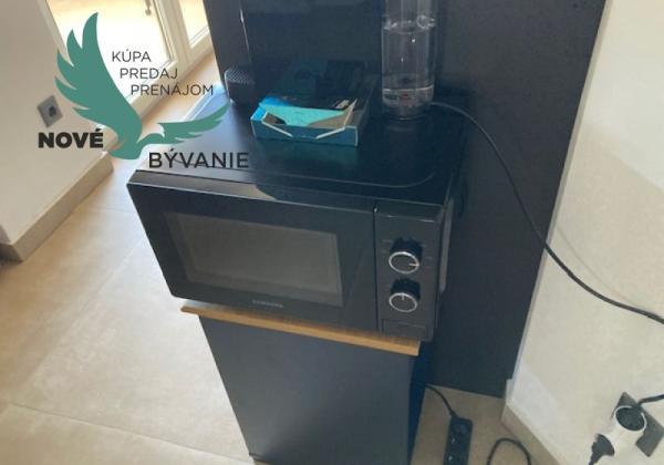 Chorvátsko - Apartmán so strešnou terasou