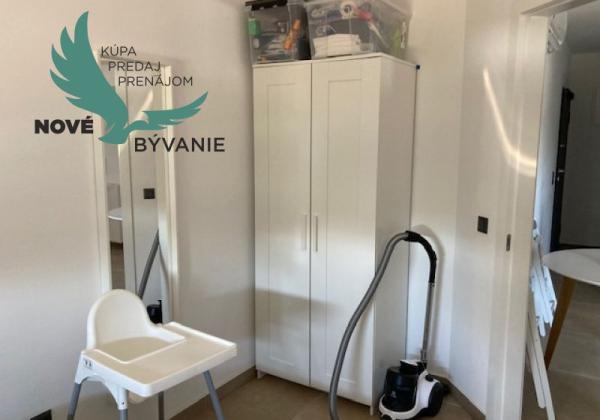 Chorvátsko - Apartmán so strešnou terasou