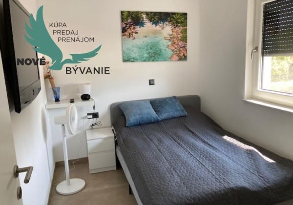 Chorvátsko - Apartmán so strešnou terasou