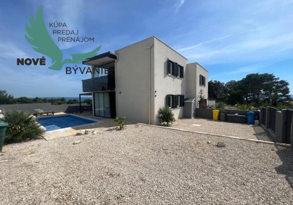 Chorvátsko - Na predaj novostavba s bazénom a výhľadom na more