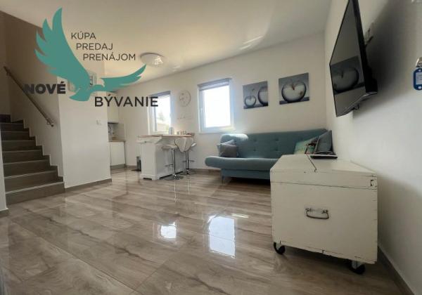 Chorvátsko - Na predaj novostavba s bazénom a výhľadom na more