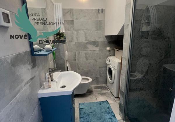 Chorvátsko - Na predaj novostavba s bazénom a výhľadom na more