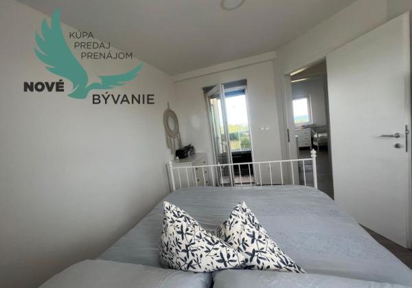 Chorvátsko - Na predaj novostavba s bazénom a výhľadom na more