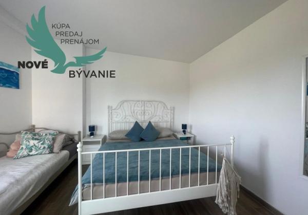 Chorvátsko - Na predaj novostavba s bazénom a výhľadom na more